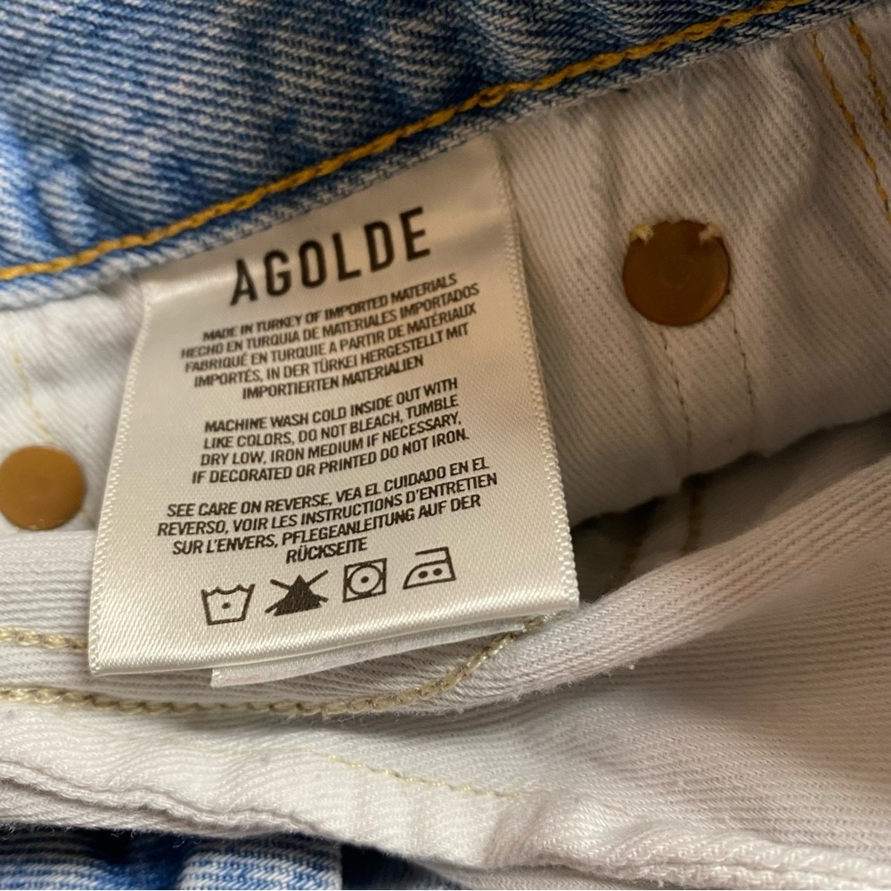 AGOLDE Parker Vintage Cut Off Denim Jean Shorts Light Wash Button Fly Size 28” - Picture 14 of 15
